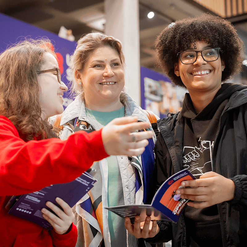 Student ambassador speaking with student